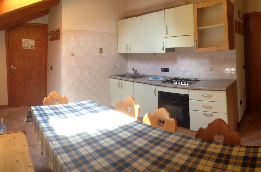 Apartamento Casa Del Roccolo Folgarida Habitación foto